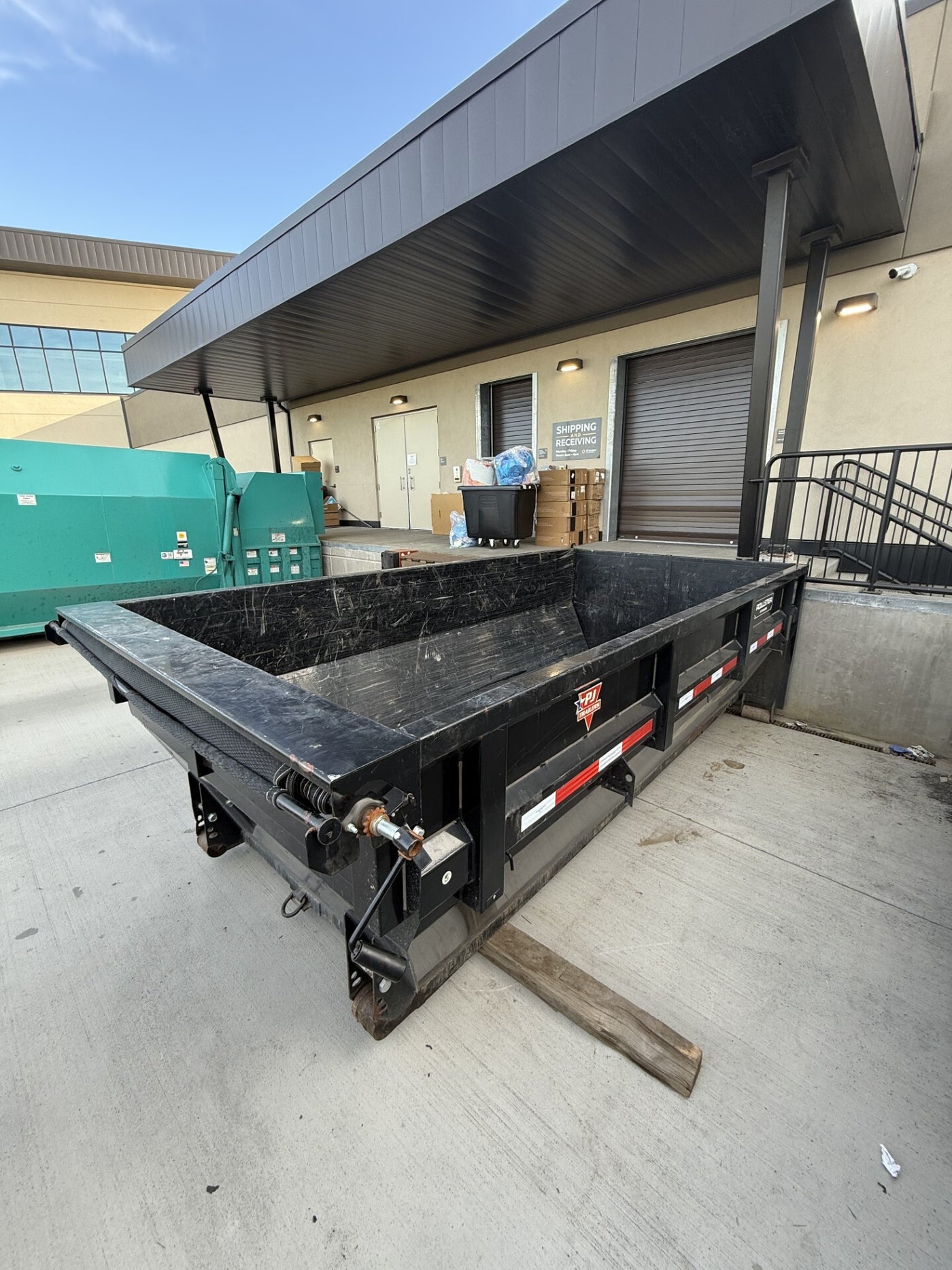 Commercial cleanouts in Sunnyside, WA by Fast Lane Services
